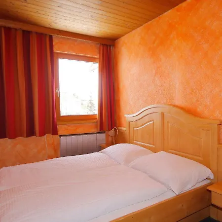 Ferienhaus Tux Holiday Home トゥクス