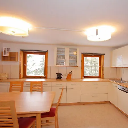 Ferienhaus Tux Holiday Home 펜션 턱스