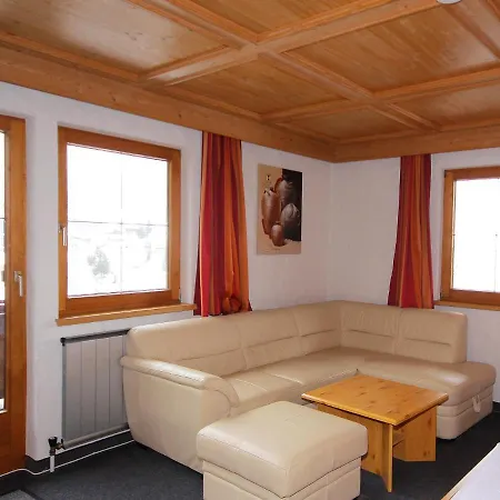 Ferienhaus Tux Holiday Home * トゥクス