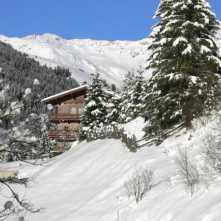 펜션 Ferienhaus Tux Holiday Home *