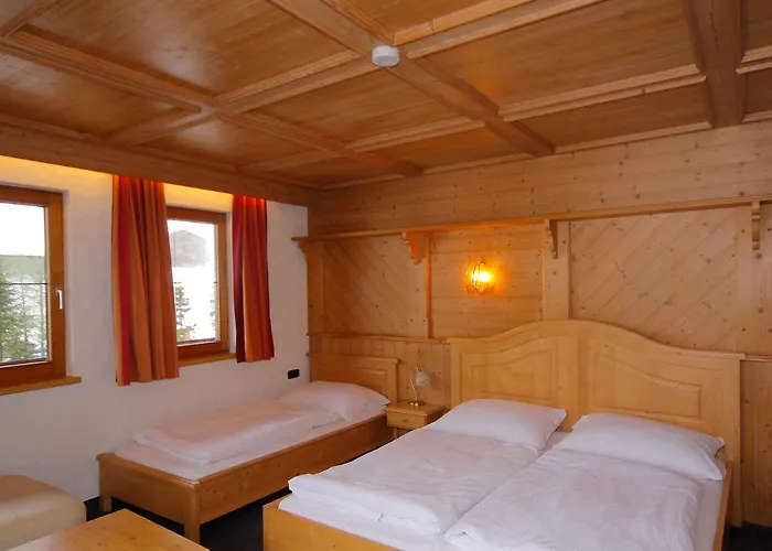 別荘 Ferienhaus Tux Holiday Home トゥクス