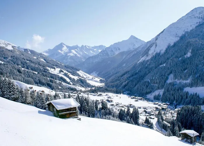 Ferienhaus Tux Holiday Home 別荘 *