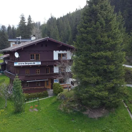 Ferienhaus Tux Holiday Home